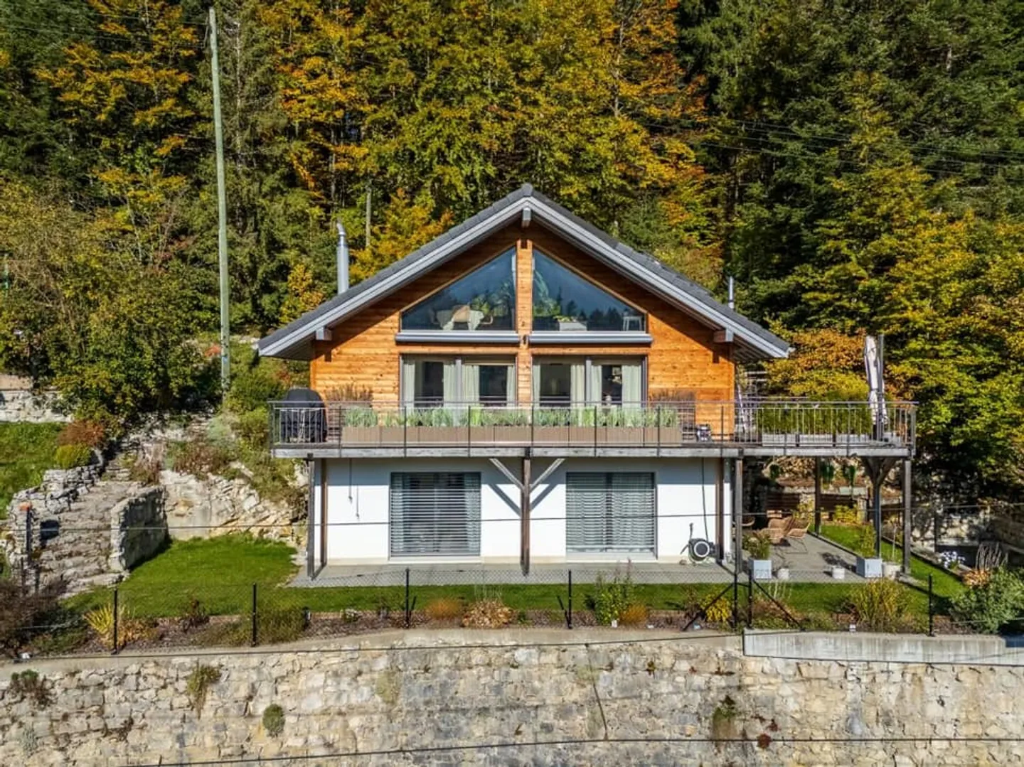 New Chalet - Photo 12 of 13