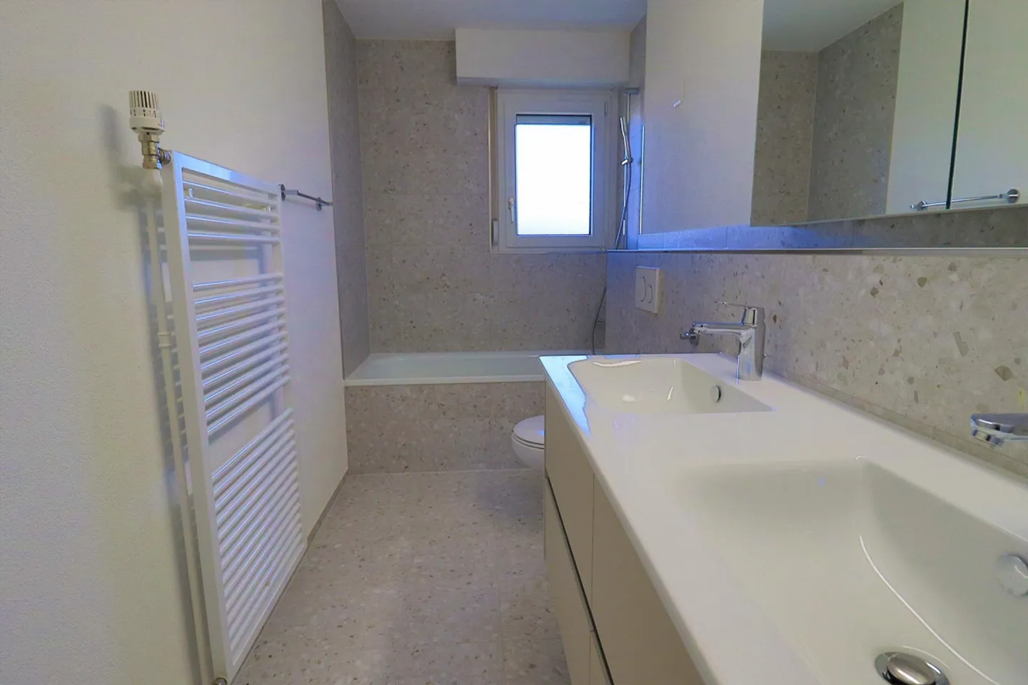 Appartamento luminoso a Steinhausen - Foto 6 di 15