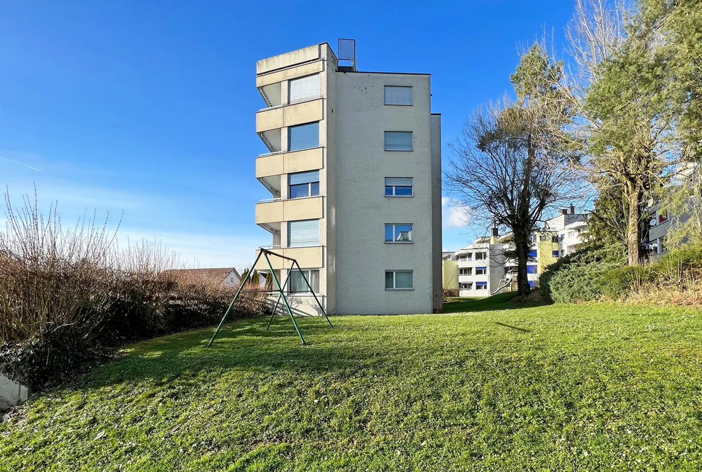 2.5-room apartment in a quiet neighborhood - Photo 11 of 11