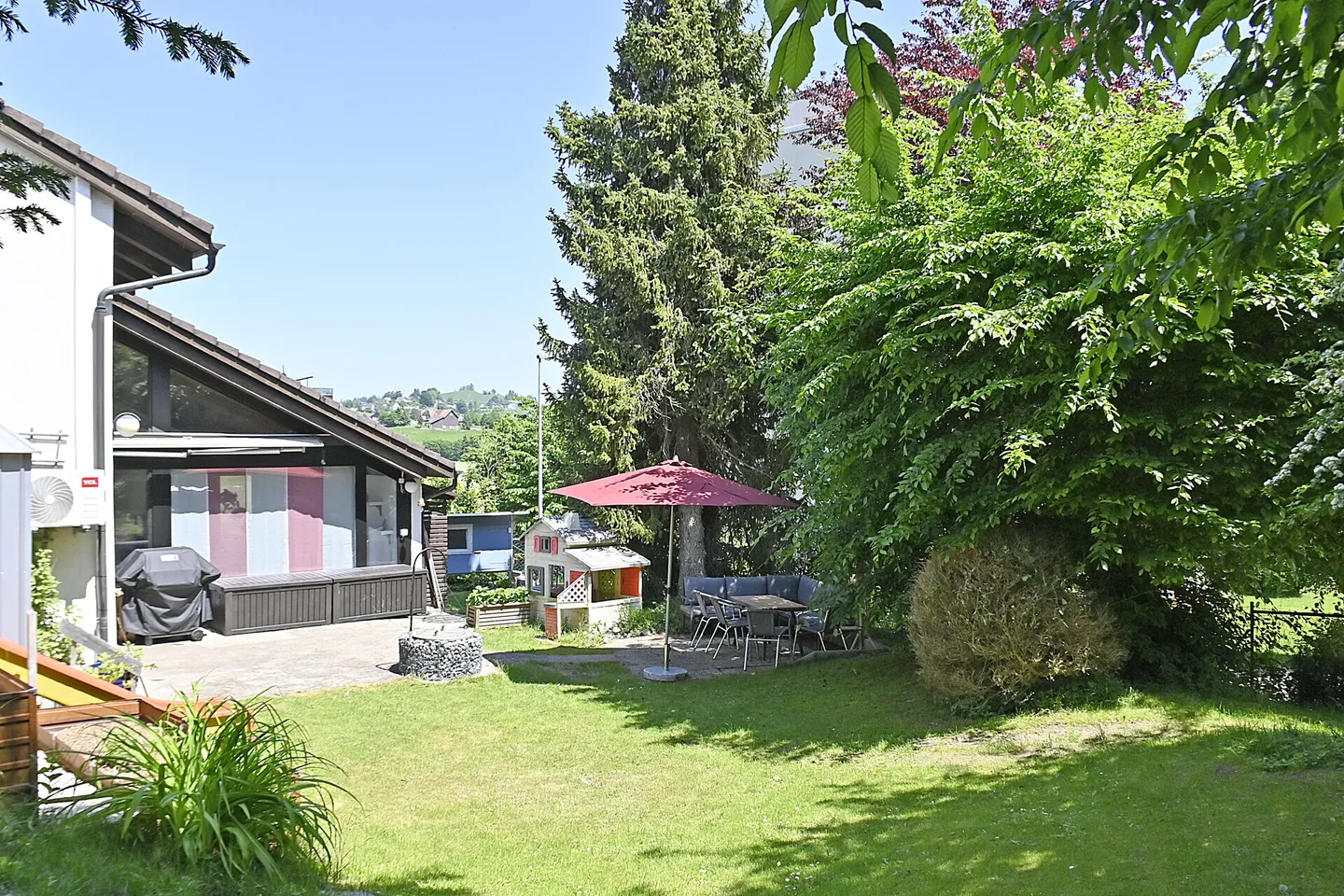 Charmantes Einfamilienhaus mit Aussicht - Foto 3 von 12
