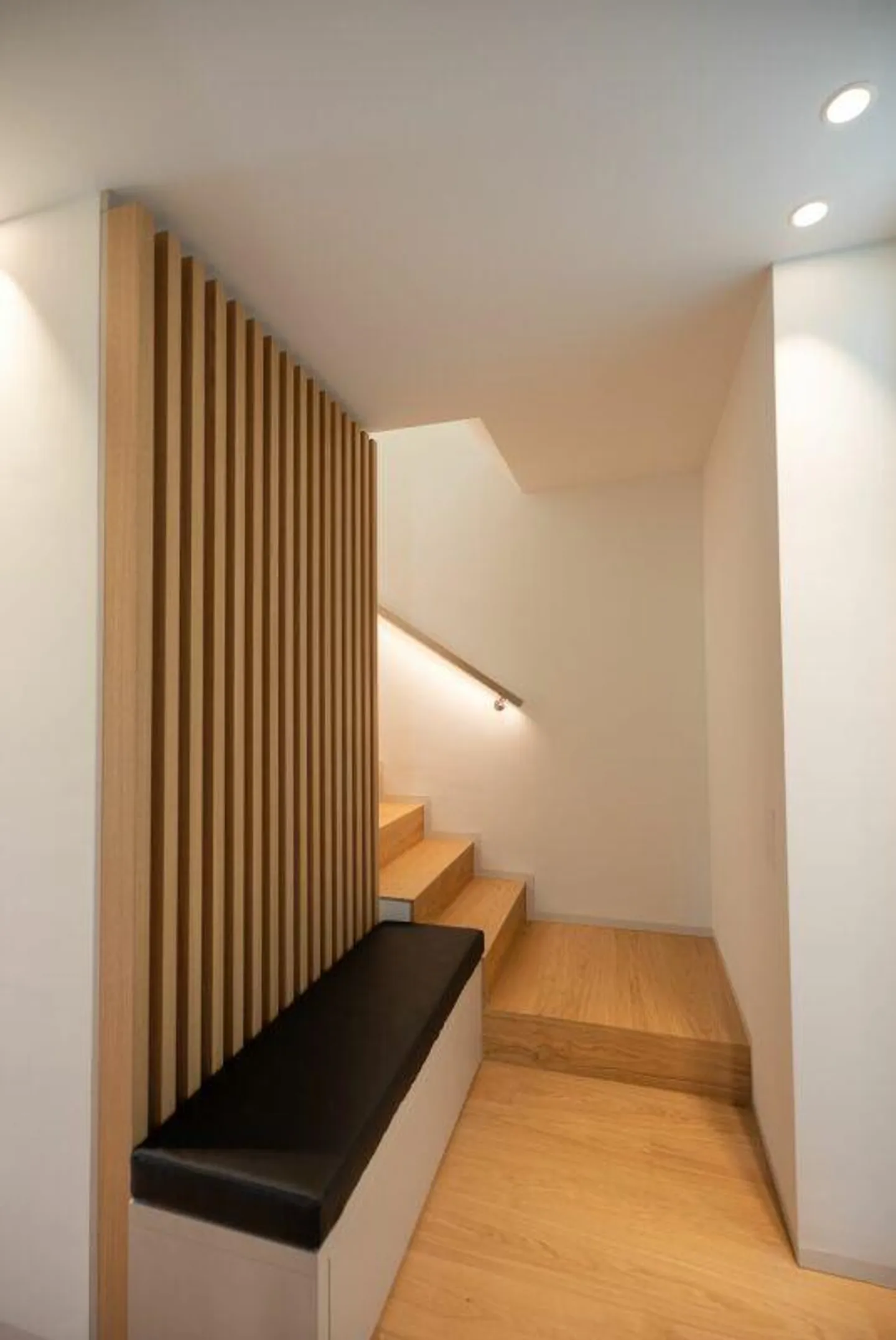 High-Modern Design Villas in Cadro - Photo 7 of 25