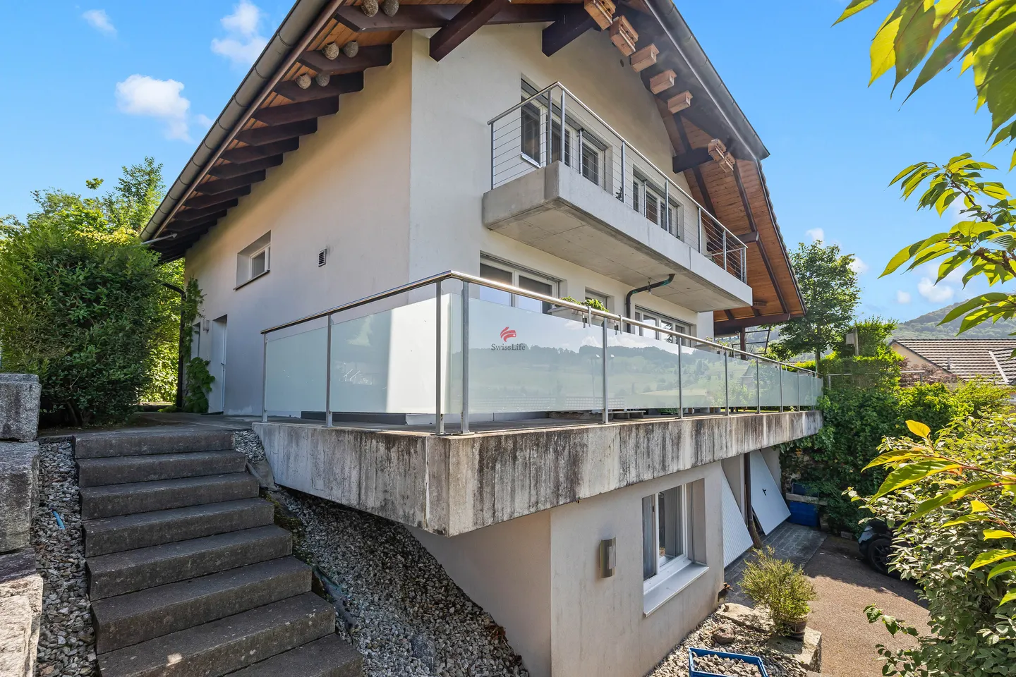 Spacious Family Home with Views - Photo 14 of 16