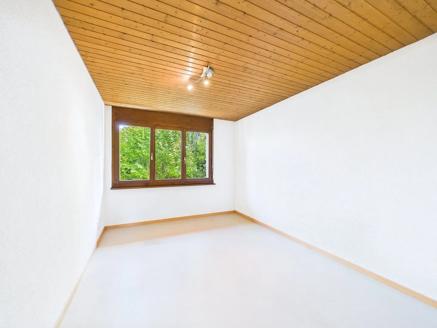 Affascinante casa unifamiliare di 6,5 stanze con vista sulle montagne a Port - Foto 6 di 25