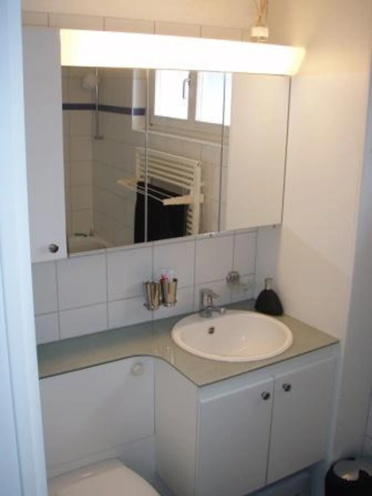 Charmante Wohnung am Greifensee - Foto 3 von 3