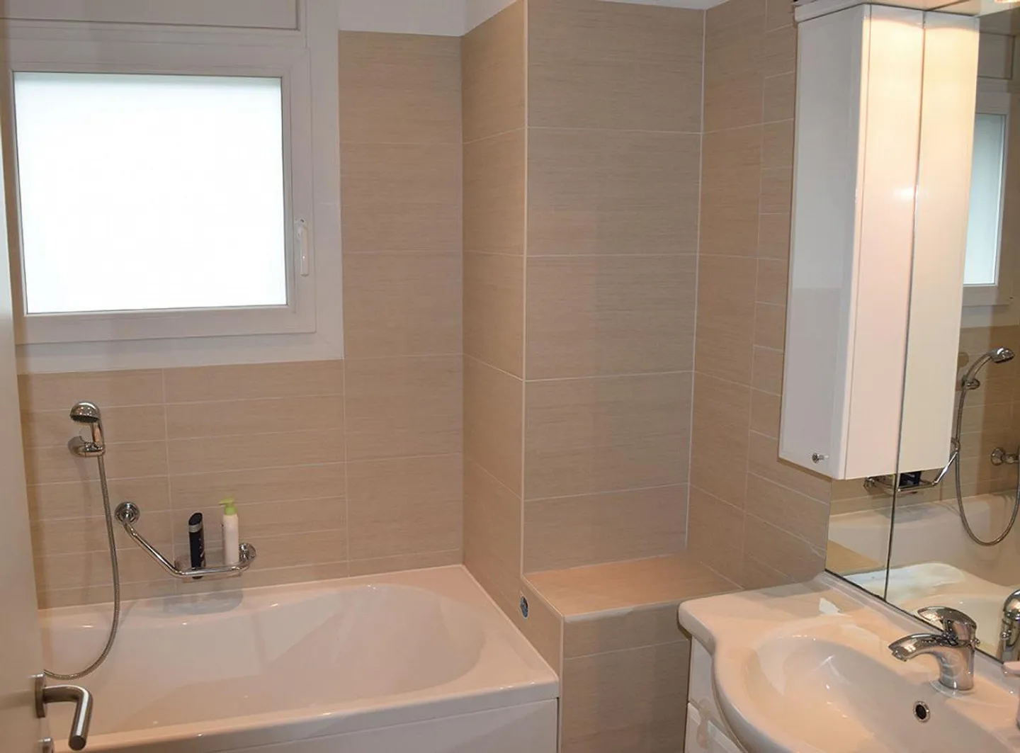 Appartamento mansardato a Camorino - Foto 8 di 9