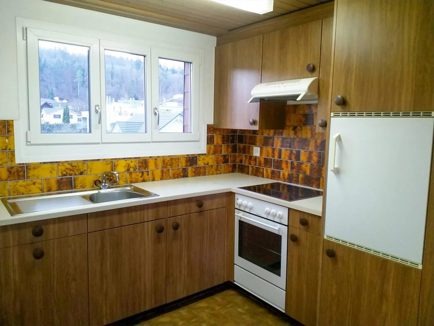 Charming attic apartment with small balcony and good connections - Photo 1 of 7