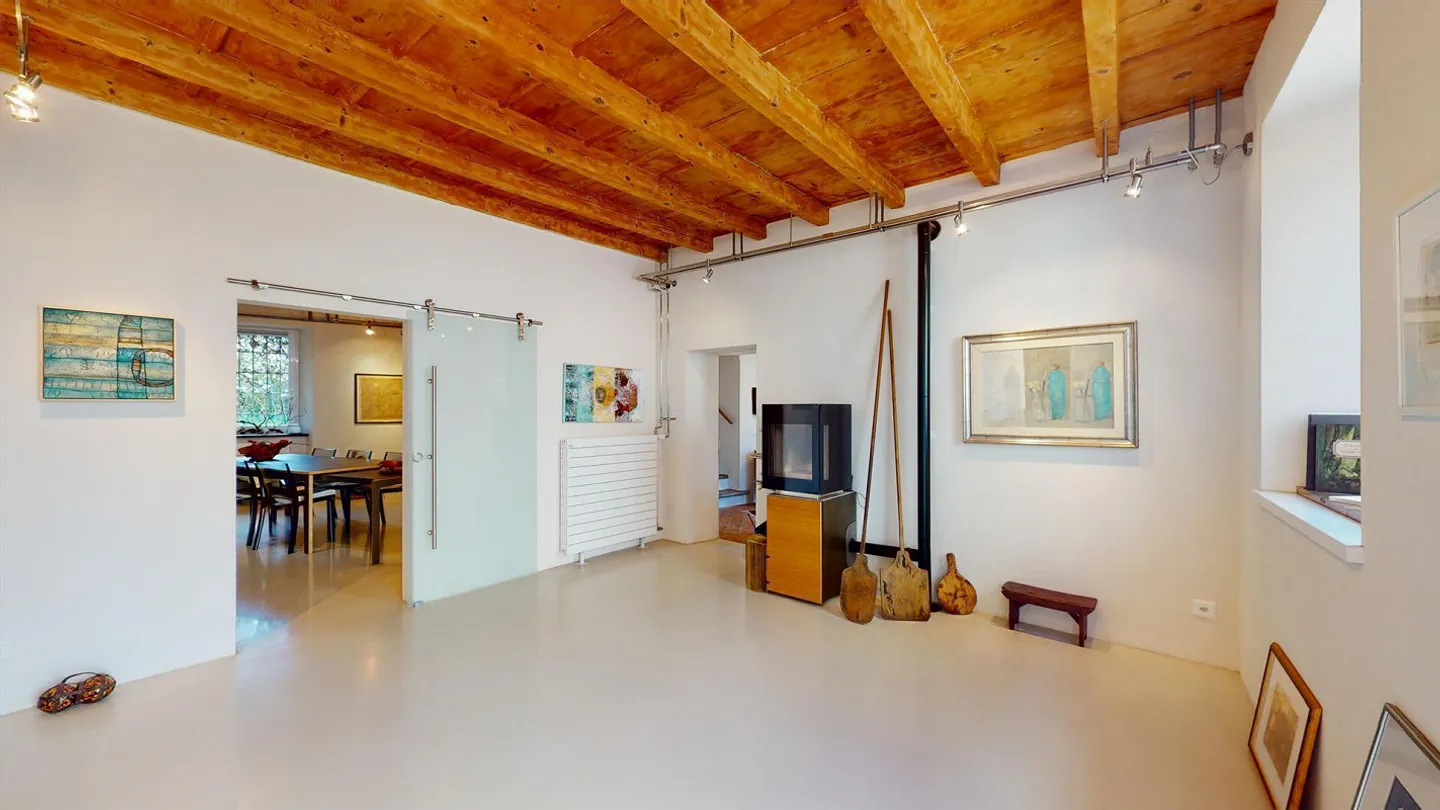 Casa unifamiliare in perfette condizioni. Possibilità di acquistare un terreno edificabile di circa 720 m² - Foto 5 di 30