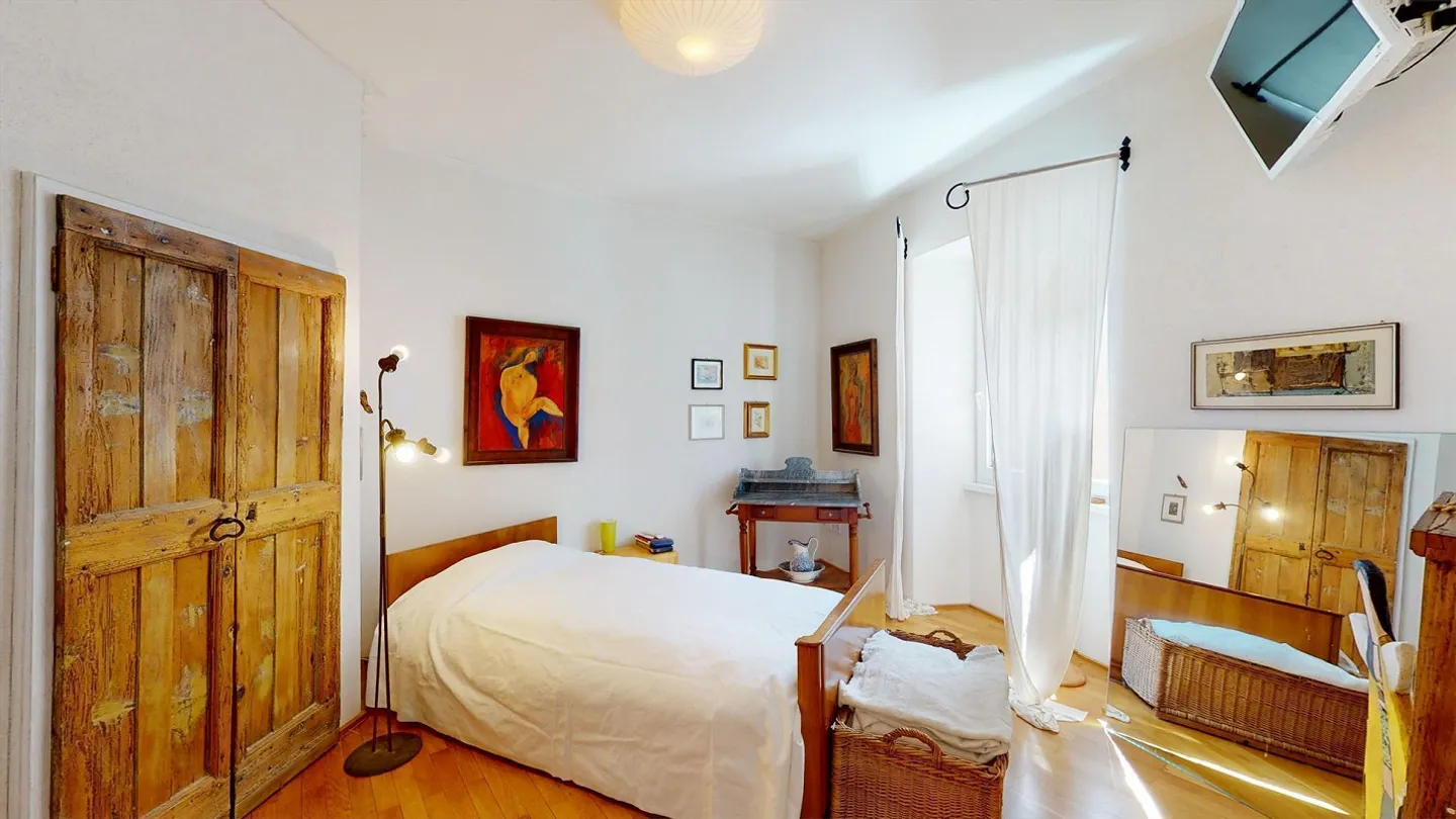 Casa unifamiliare in perfette condizioni. Possibilità di acquistare un terreno edificabile di circa 720 m² - Foto 21 di 30