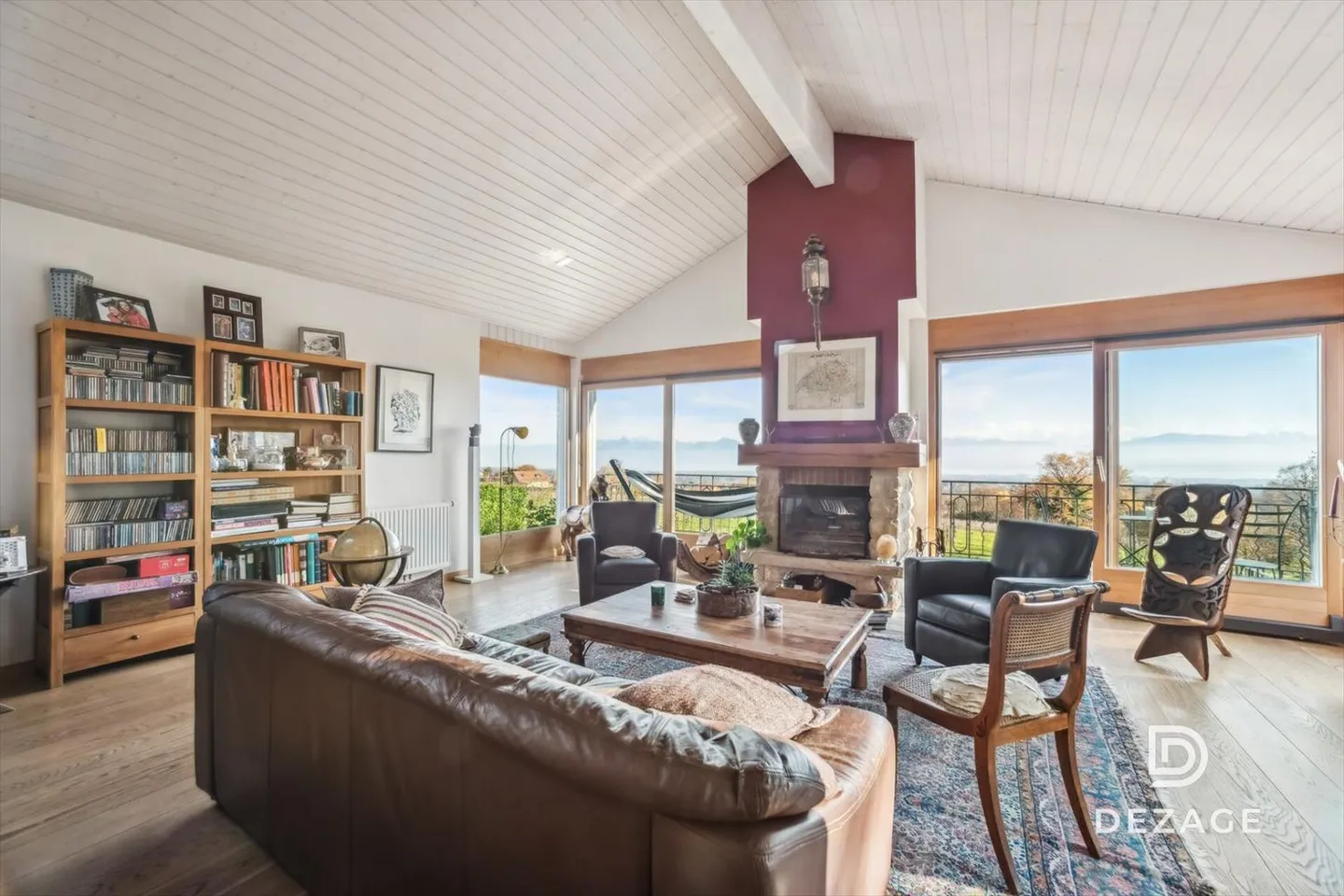 Charm & panorama lake and mountains in Givrins - heart-stopping house 12' from the center of Nyon - Photo 2 of 13