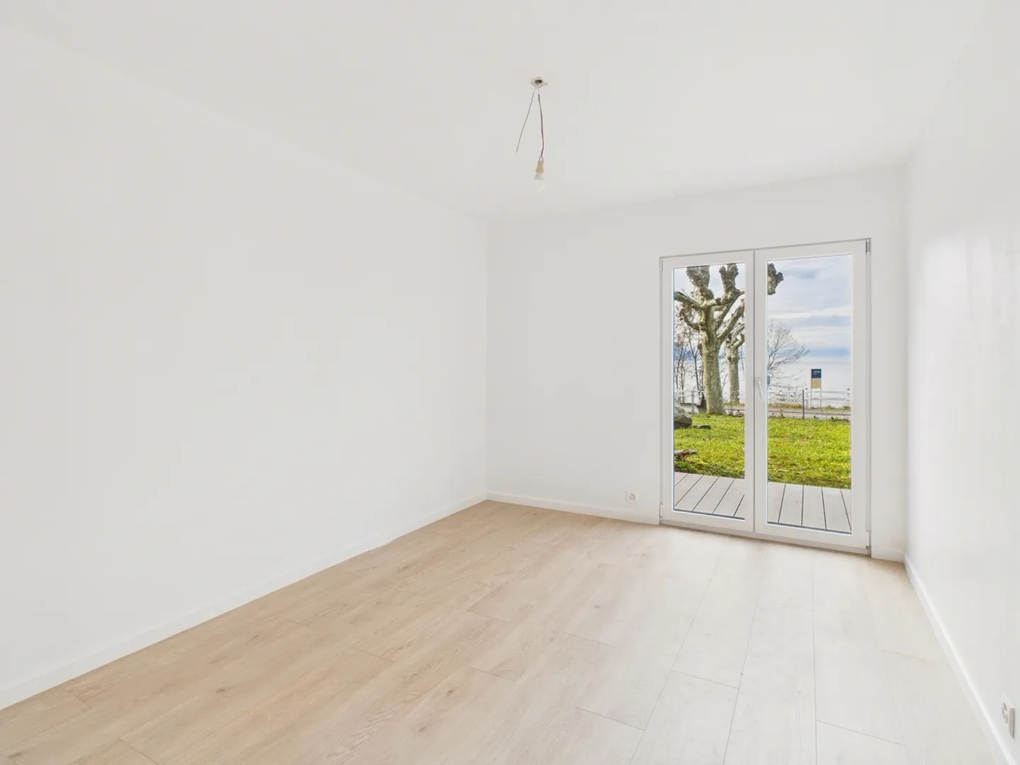 Stupenda casa a schiera con studio indipendente e vista eccezionale sul lago - Foto 6 di 13