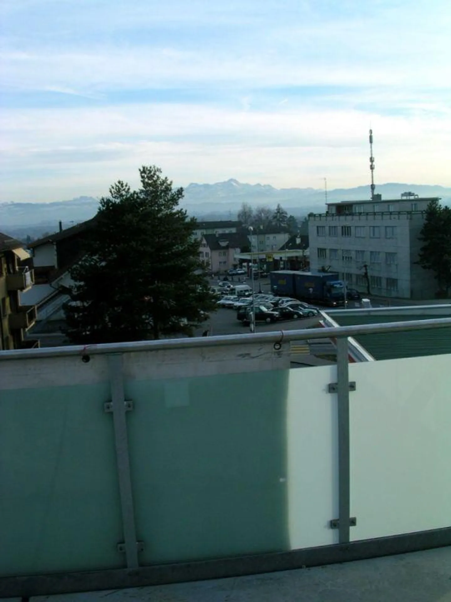 Luminoso appartamento mansardato di 2,5 stanze con grande balcone - Foto 11 di 11