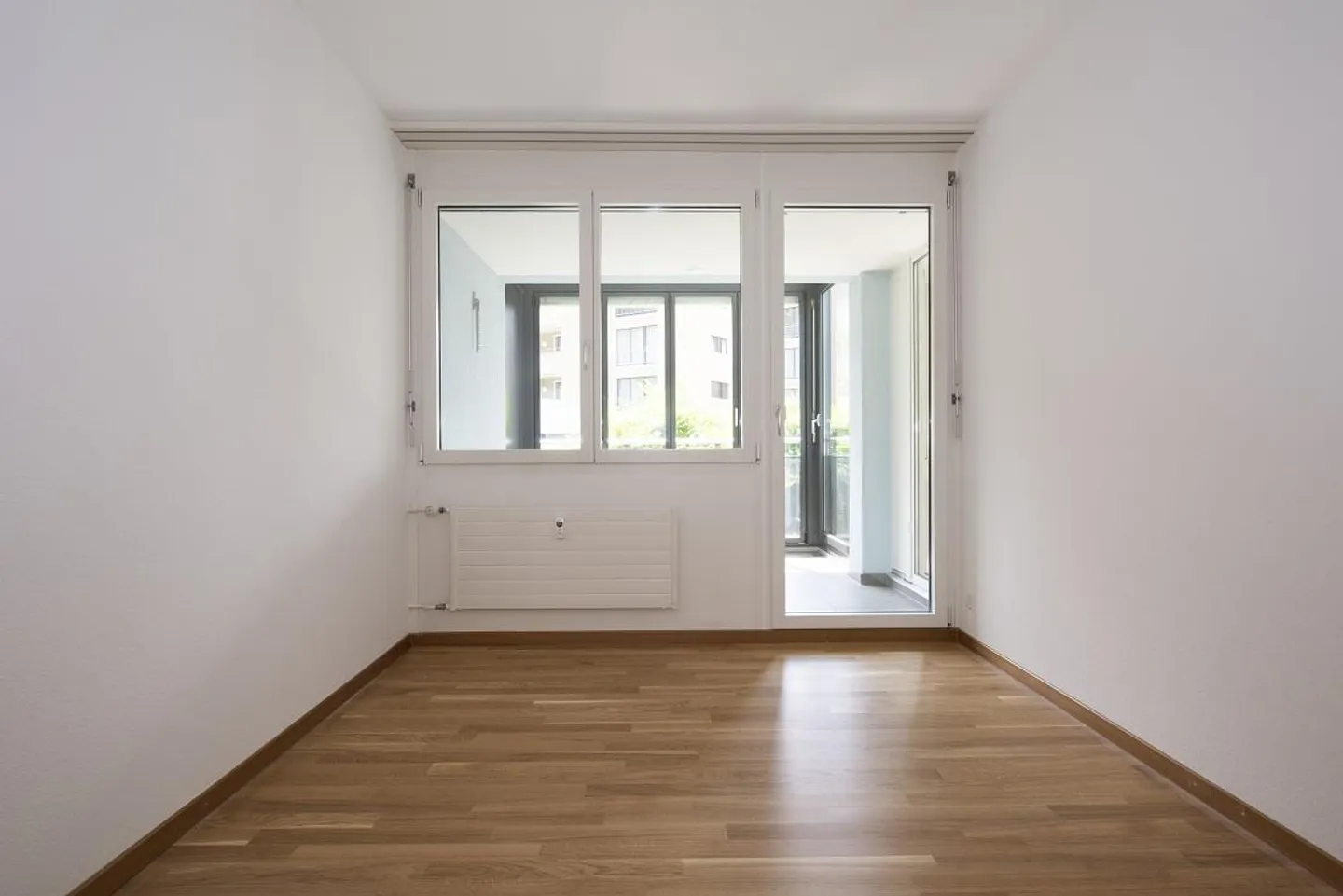 Appartamento con Balcone Vetrato - Foto 5 di 13