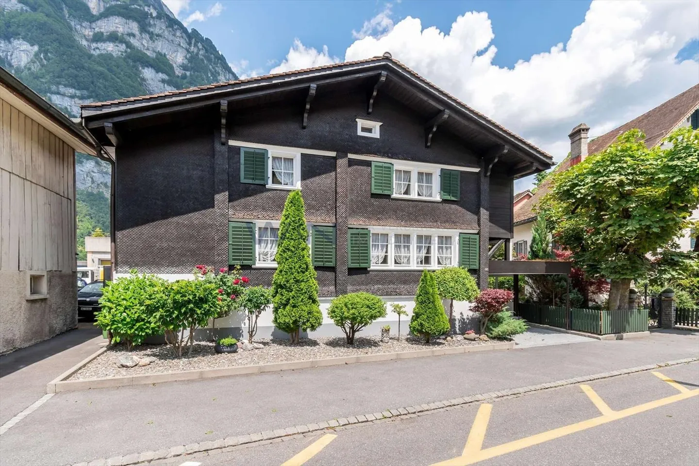 «Garten Eden inkl. Einliegerwohnung» - Foto 1 von 1