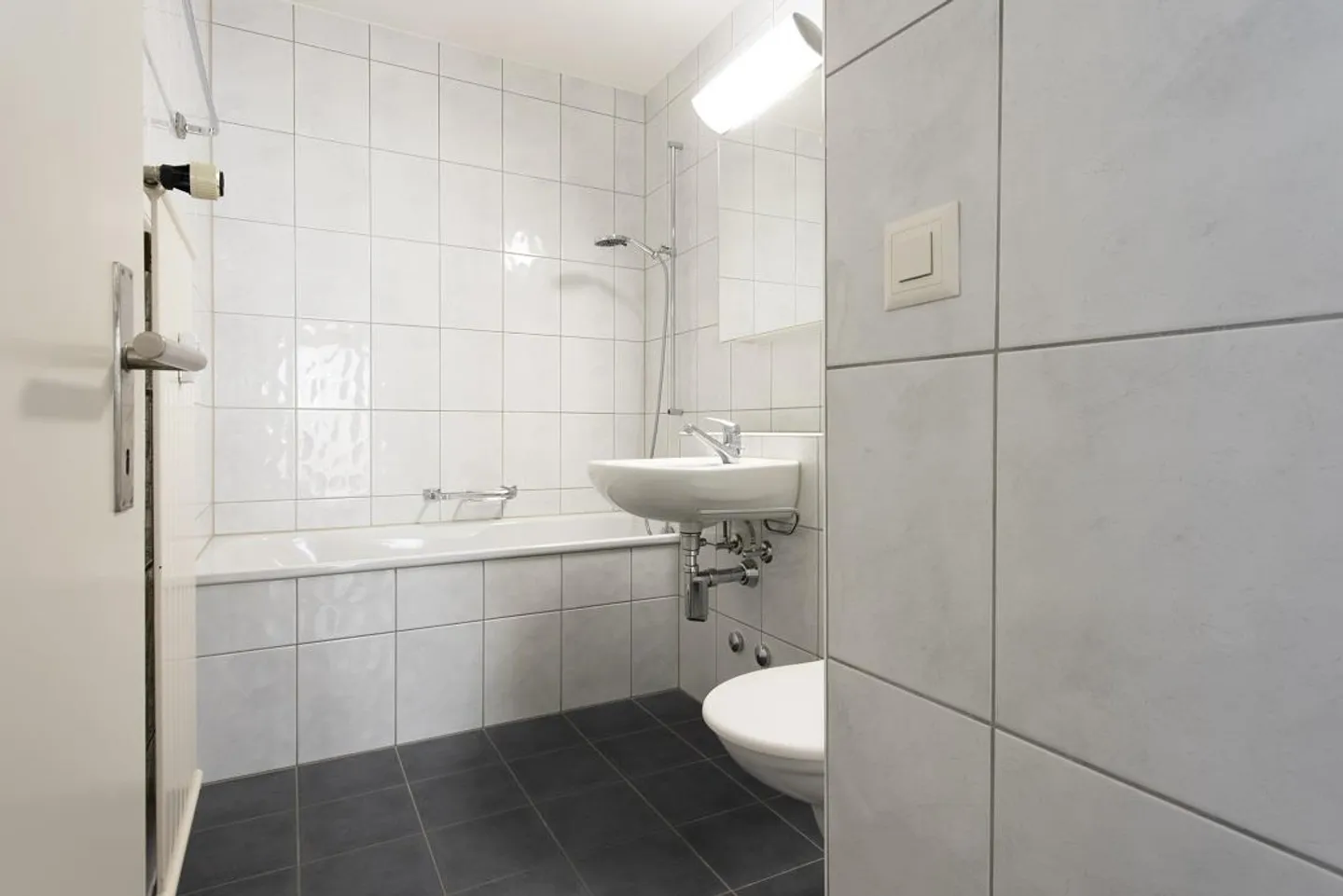 Appartamento con Balcone Vetrato - Foto 8 di 13