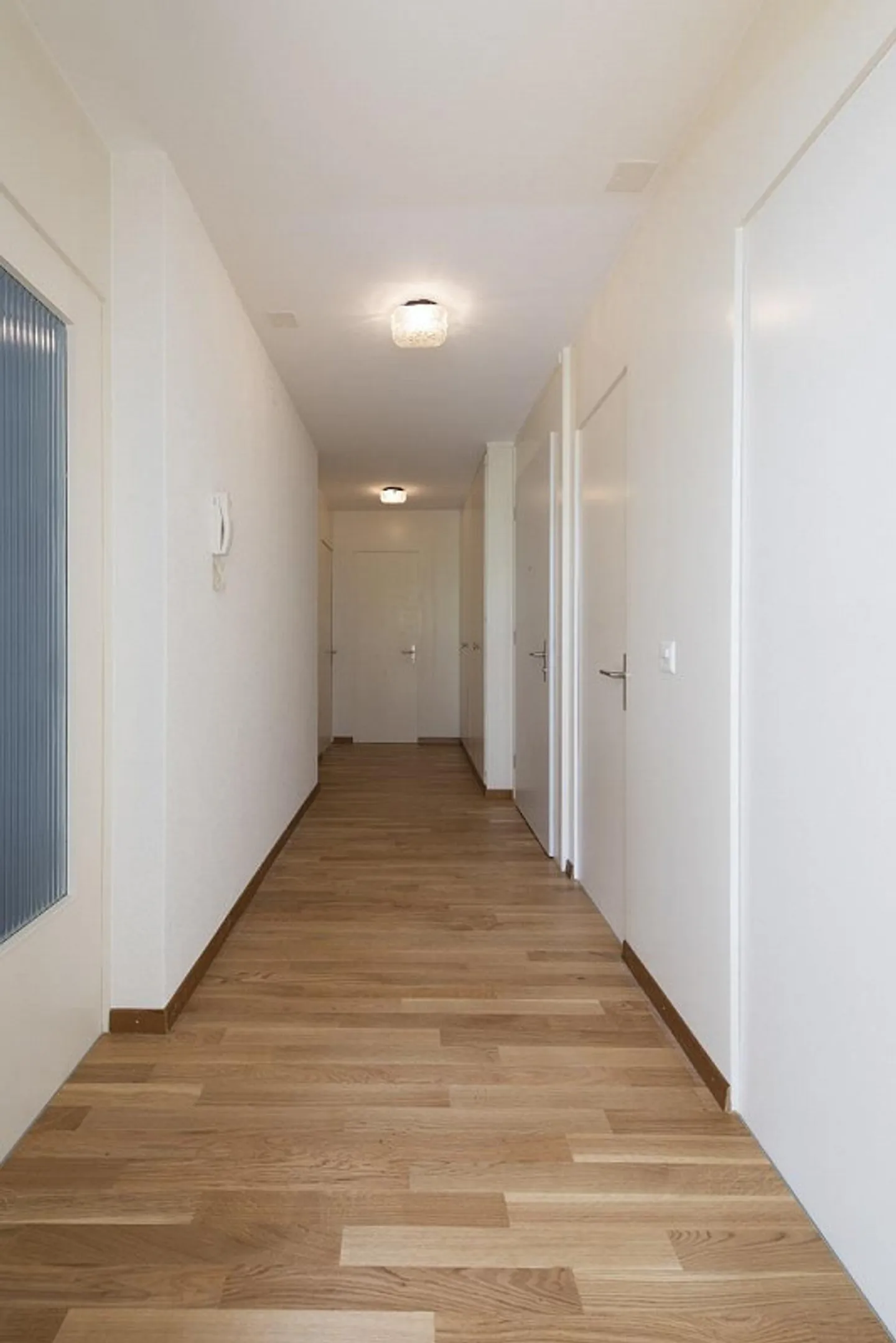 Appartamento con Balcone Vetrato - Foto 12 di 13