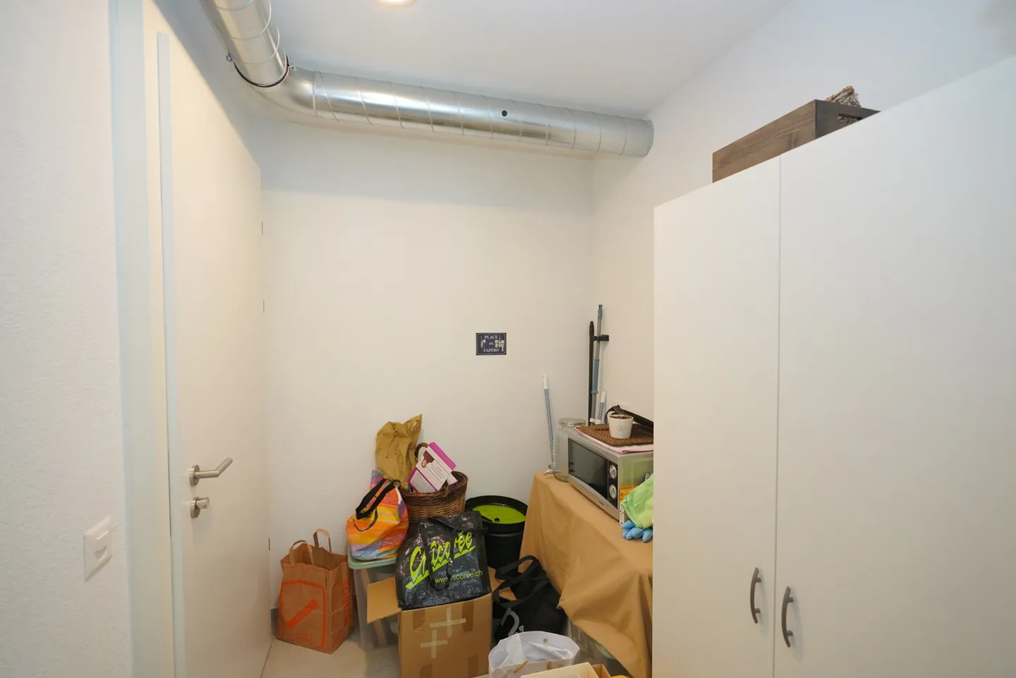 SPAZIO COMMERCIALE A SIERRE - Foto 3 di 7