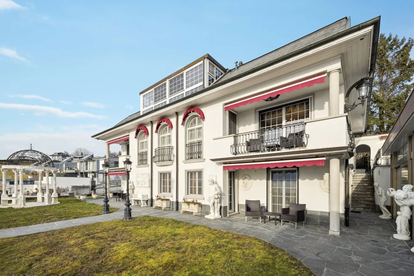 Villa Élégante avec Vue sur le Lac - Photo 7 sur 7