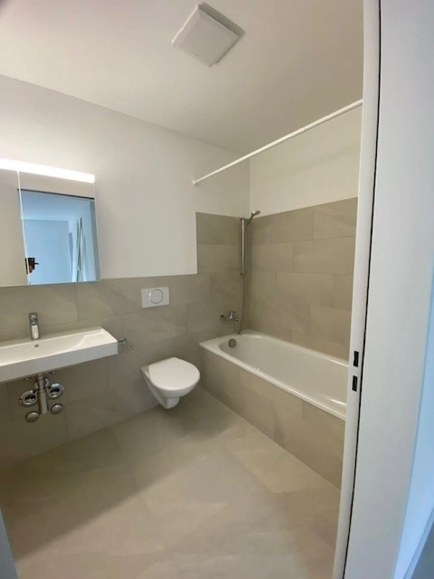 ERSTVERMIETUNG - ZentrumSeon² - Foto 3 von 13