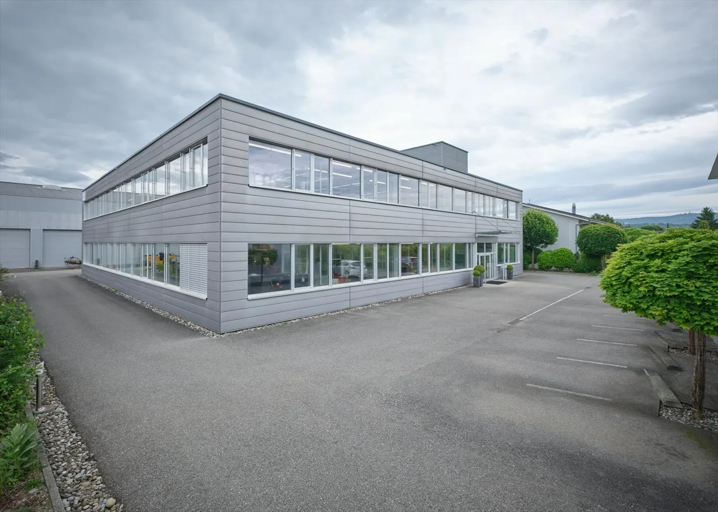 Attractive commercial spaces for rent in Kappelen - Photo 2 of 13