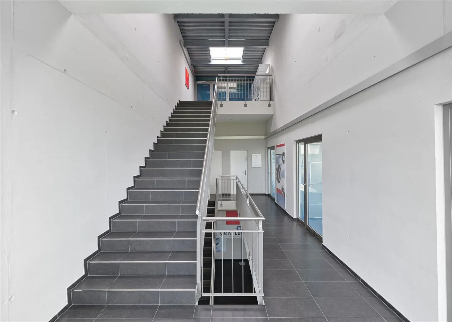 Attractive commercial spaces for rent in Kappelen - Photo 4 of 13