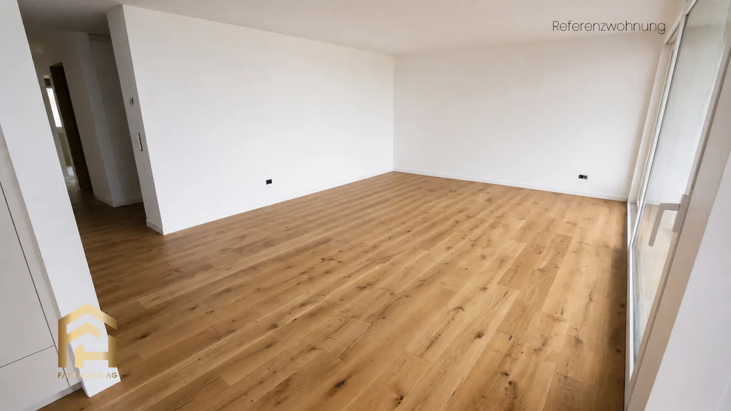 Ampio appartamento di 4,5 stanze al piano terra con area giardino - Foto 4 di 13