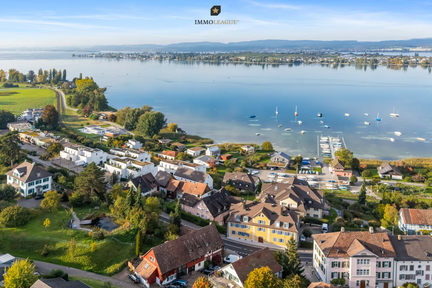 Single house for sale - Photo 1 of 11