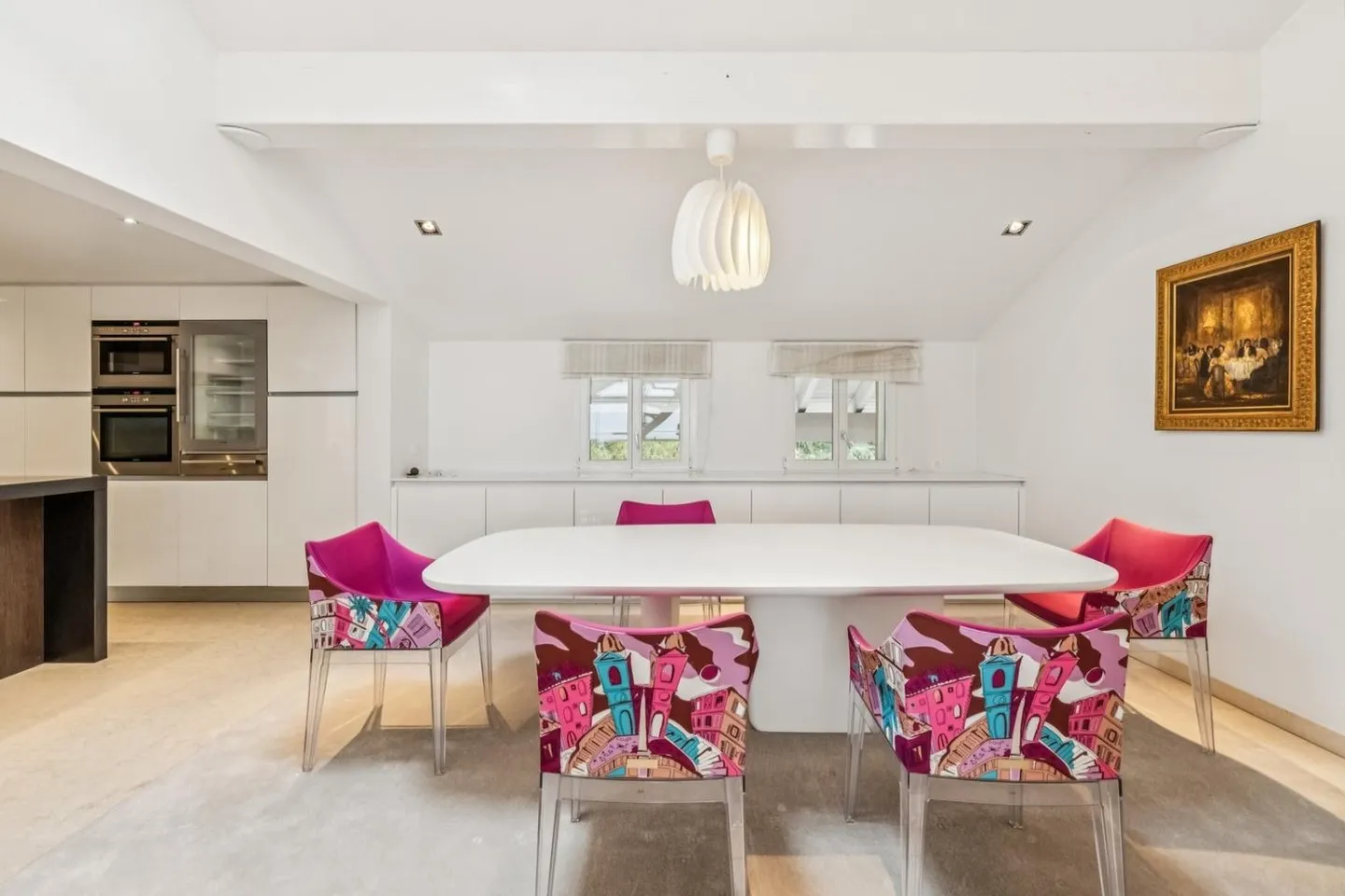 SUPERB DUPLEX WITH A VIEW OF THE LAKE - Photo 3 of 12