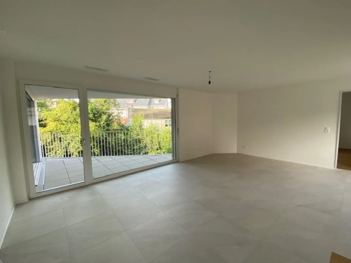 FIRST RENTAL - ZentrumSeon² - Photo 4 of 11