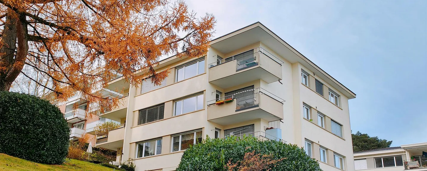 Appartamento accogliente di 4,5 stanze in una posizione tranquilla nel quartiere di Schönbühl - Foto 1 di 9