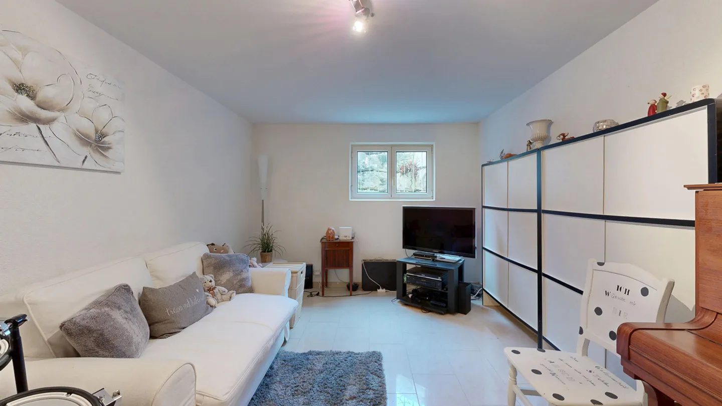 Dreamy 7.5-room single-family house with double garage and panoramic view - Photo 33 of 39