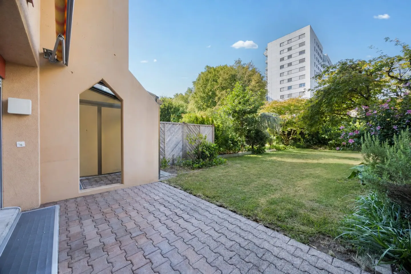 5½ Room Maisonette Garden Apartment with 120m2 Land Share and 32m2 Front Garden - Photo 4 of 18