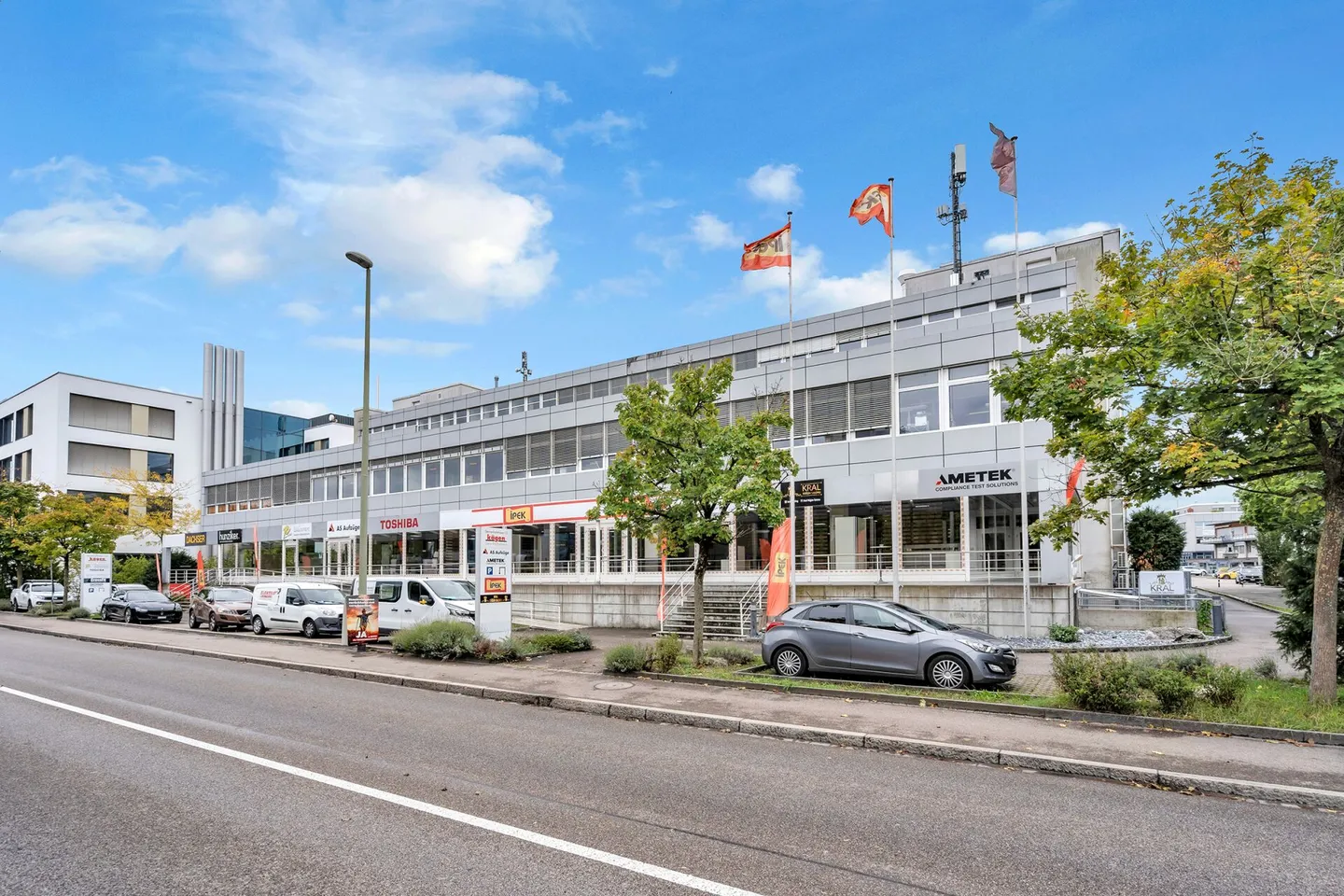 Espace commercial flexible de 458 m2 avec diverses options d'utilisation - à Reinach/BL - Photo 7 sur 7