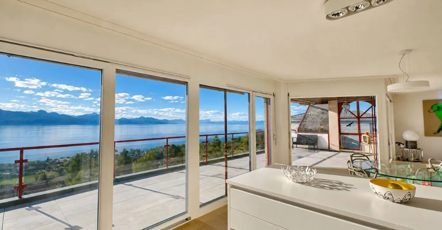 Duplex Vue Spectaculaire  Lutry - Photo 2 of 10