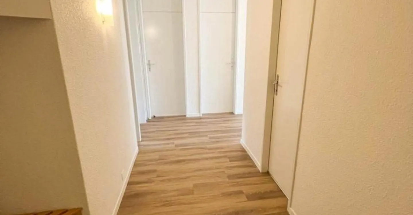 Appartamento ristrutturato di 4,5 stanze a Veyras - Foto 10 di 12