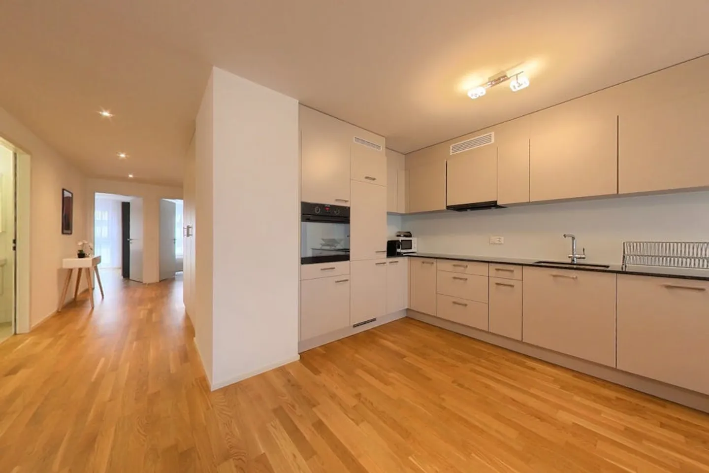 Apartment for rent - Photo 9 of 10