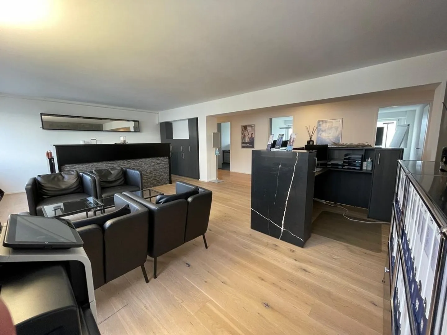 Commercial for rent, Chaltenbodenstrasse 16 (Feusisberg, Switzerland) - Foto 2 von 7