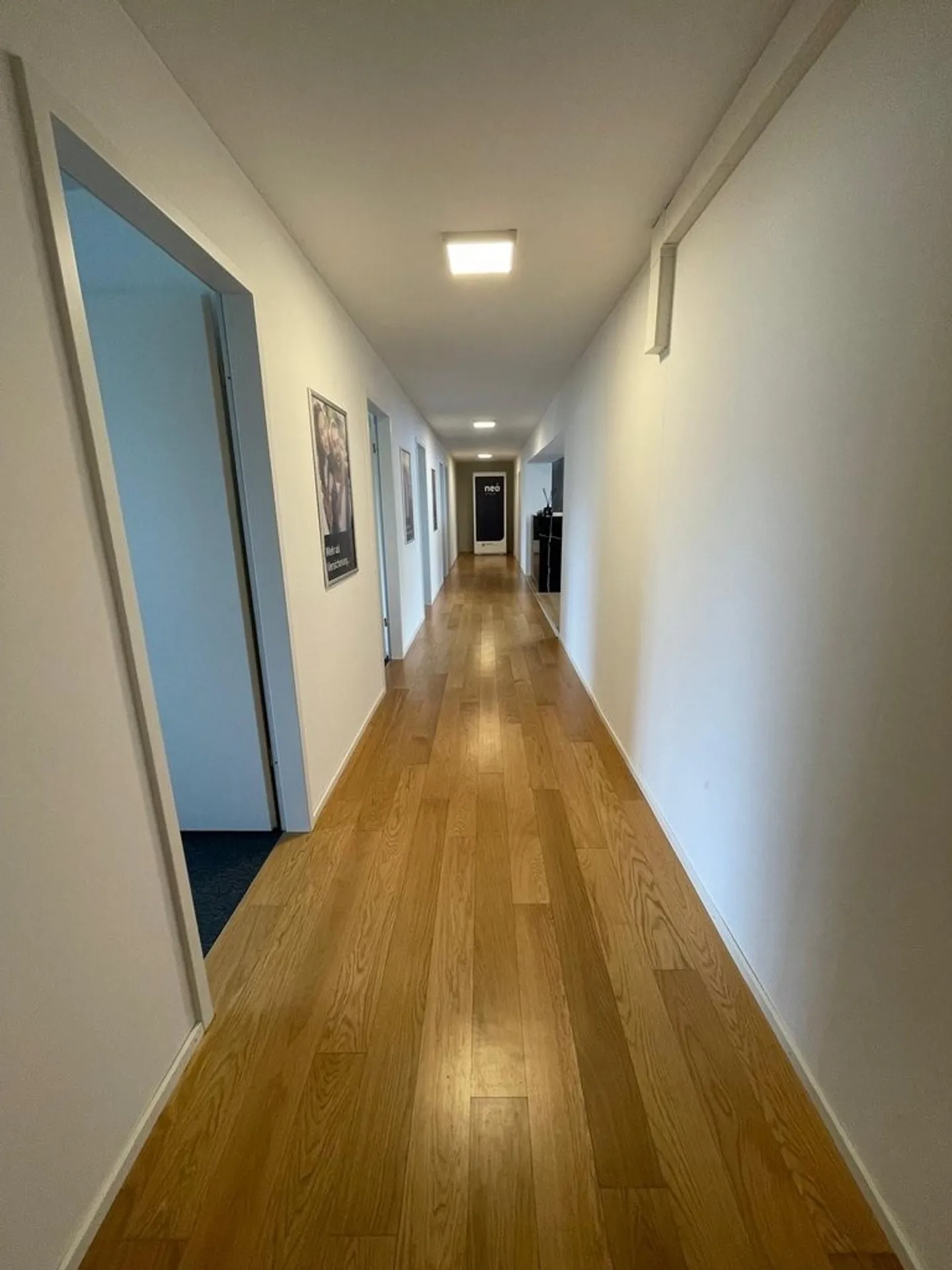 Commercial for rent, Chaltenbodenstrasse 16 (Feusisberg, Switzerland) - Foto 3 von 7