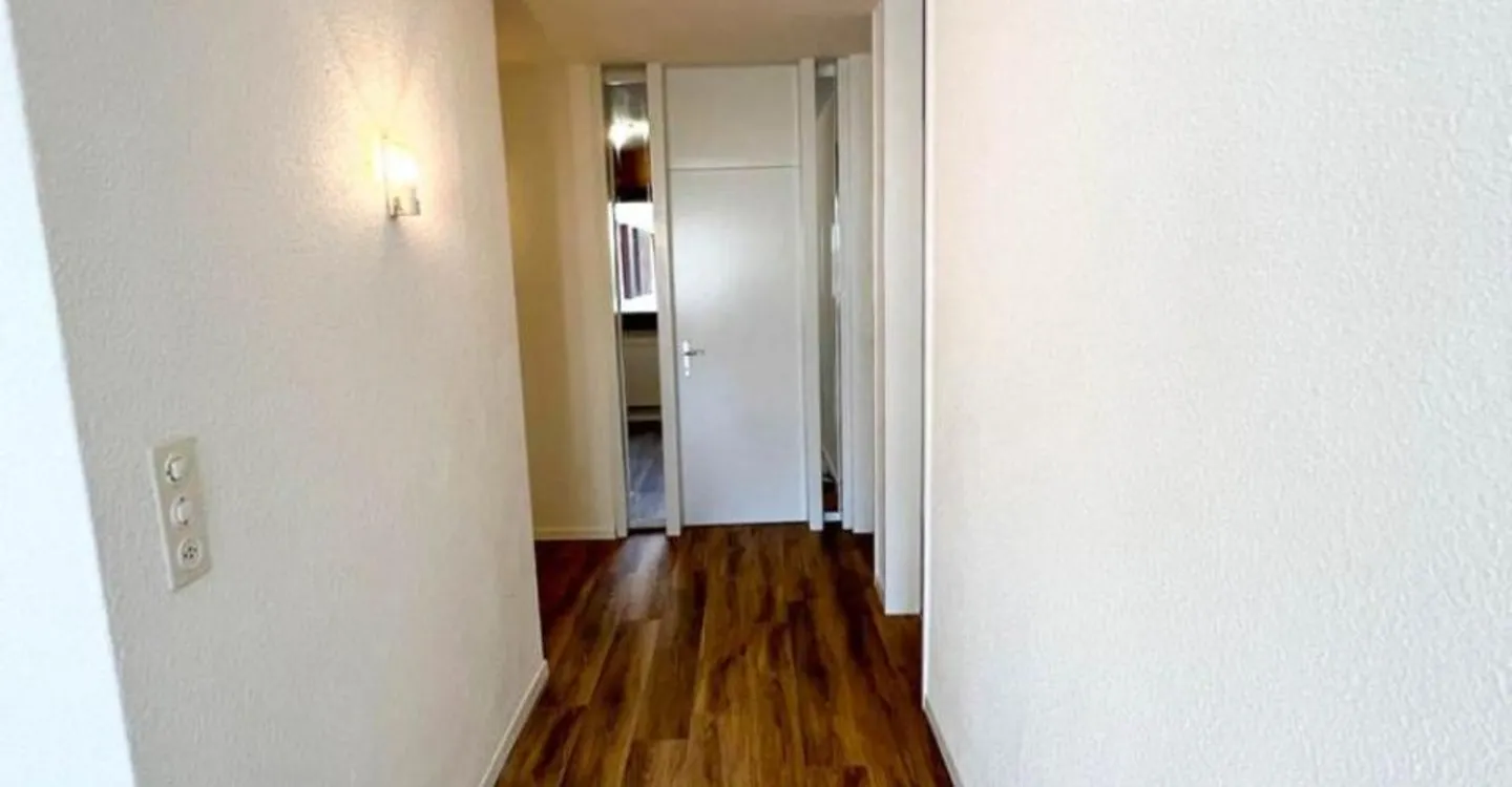 Appartamento ristrutturato di 4,5 stanze a Veyras - Foto 11 di 12