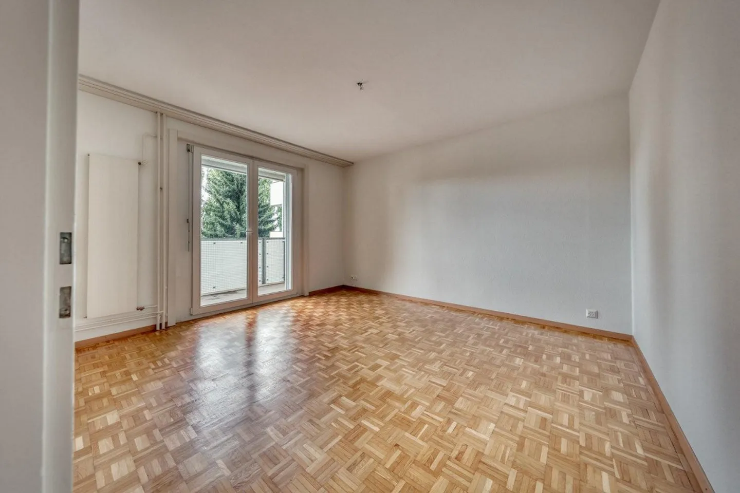 Beautiful 2.5-room apartment in the heart of Fribourg - Photo 5 of 11