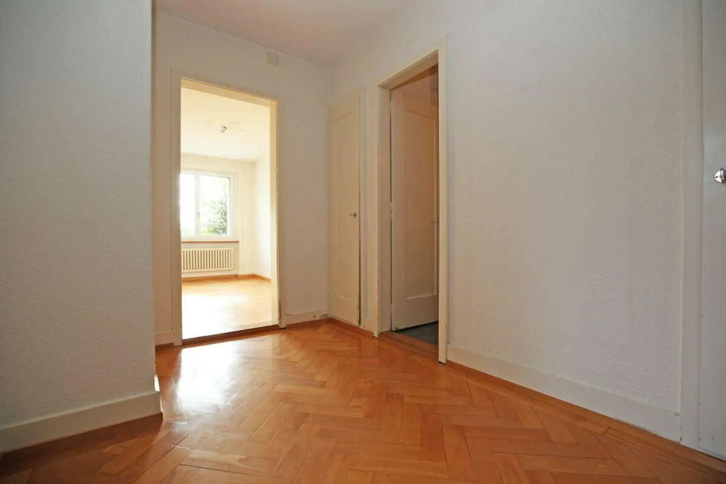 Sanierte 3.5-Zimmerwohnung im Stadtzentrum Bern - Foto 2 von 6