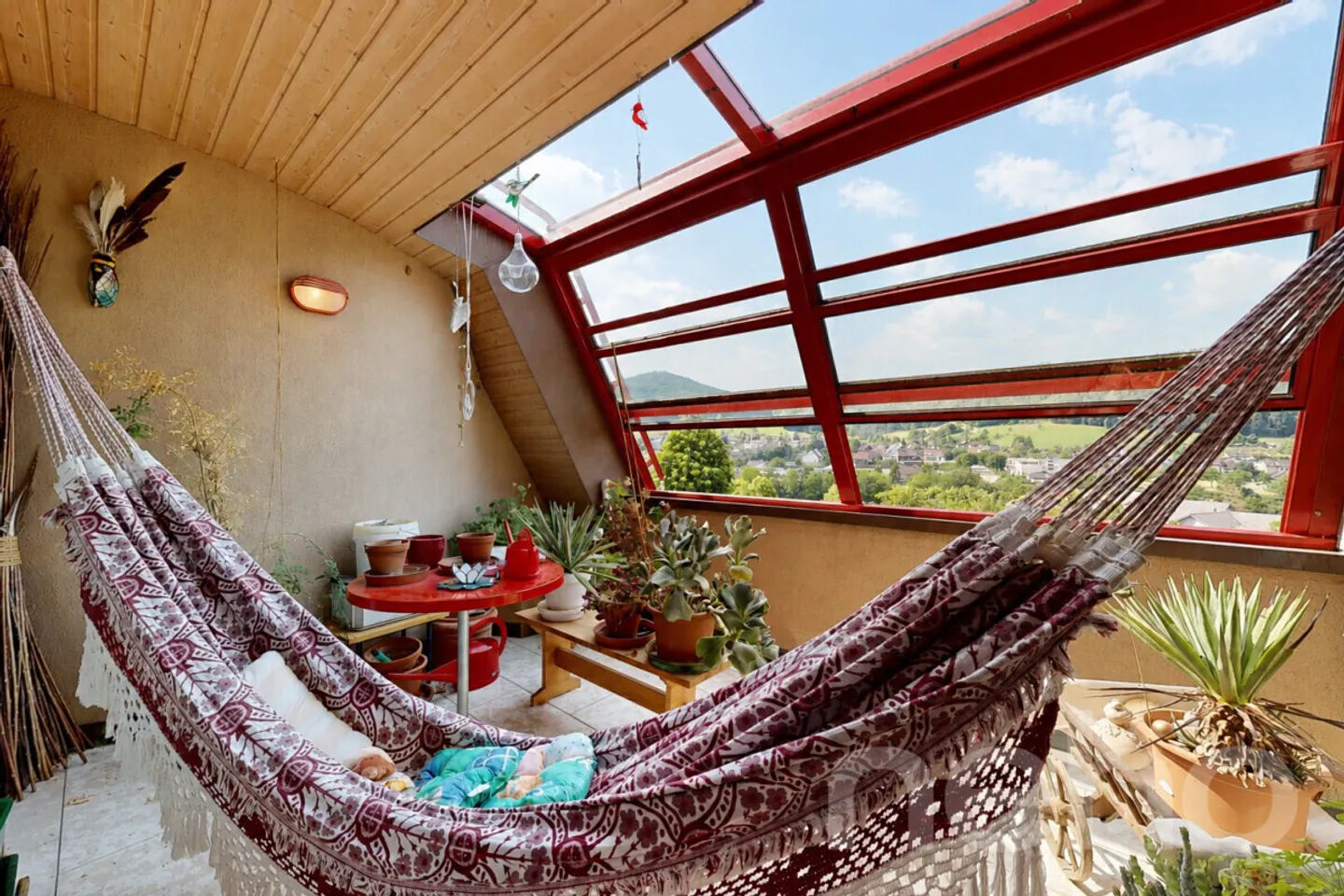 Appartement avec concept d'espace ouvert, jardin d'hiver et caractère particulier - Photo 4 sur 12