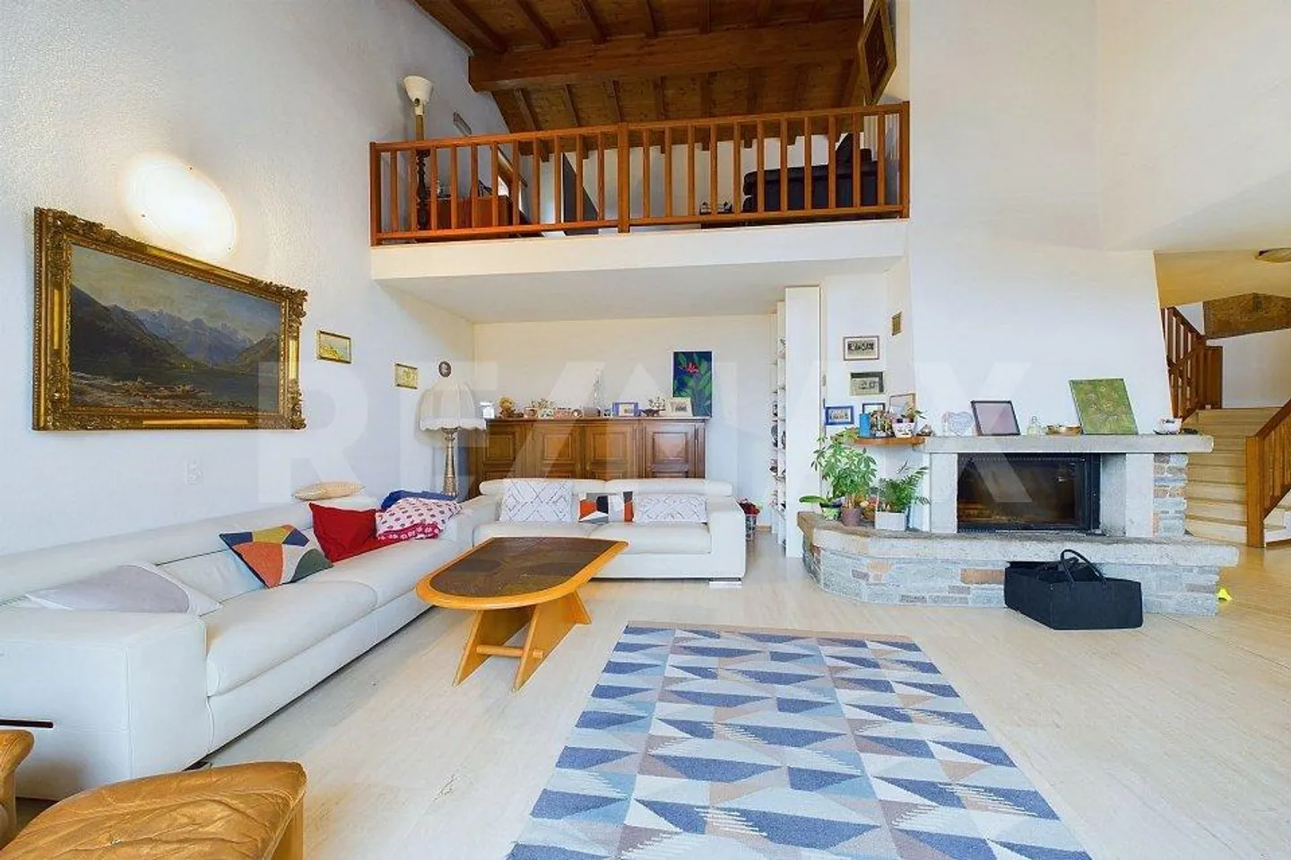 Elegante Casa Familiare con Giardino - Foto 7 di 13