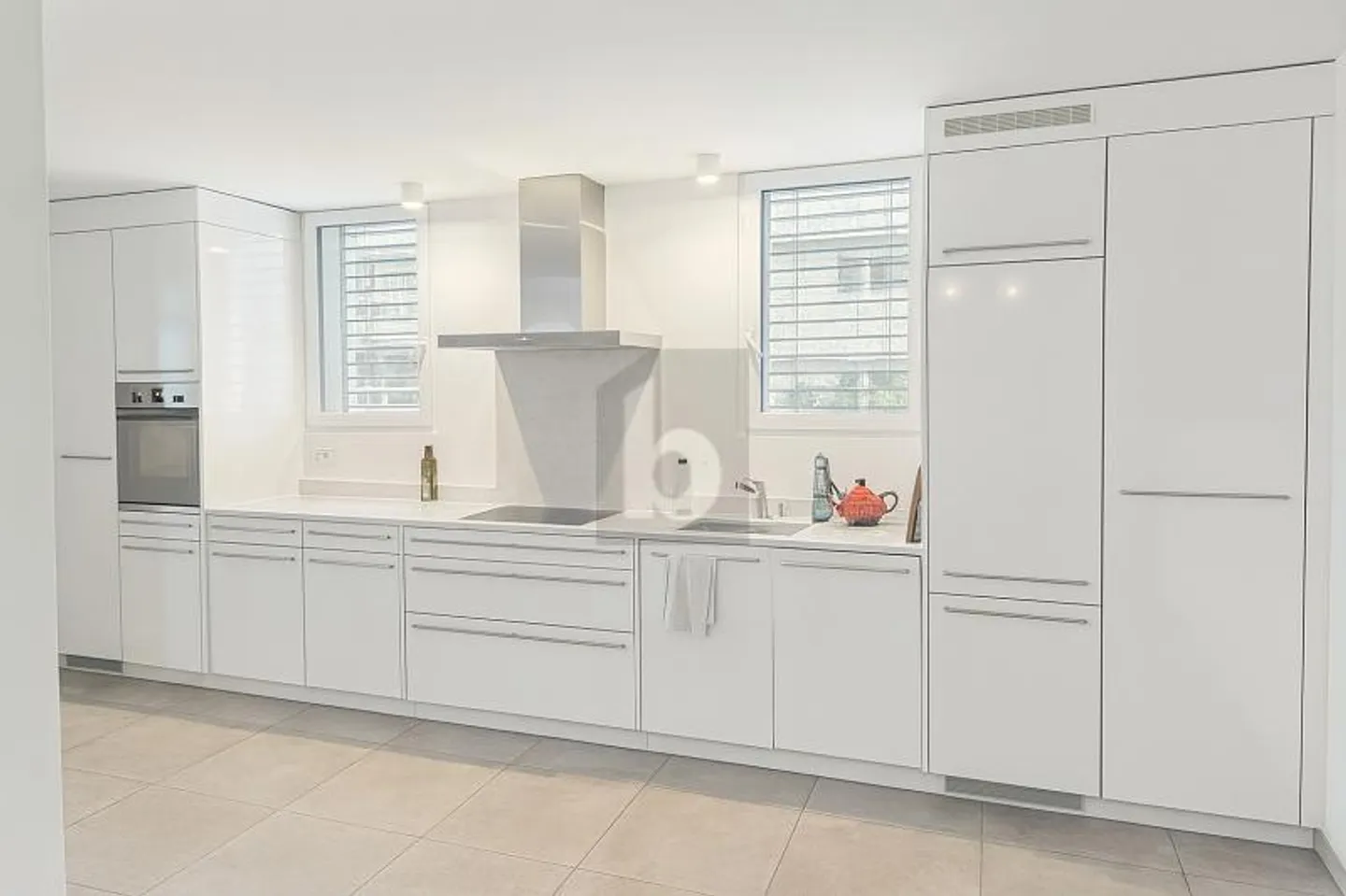 Duplex Éblouissant avec Vue sur le Lac - Photo 3 sur 6