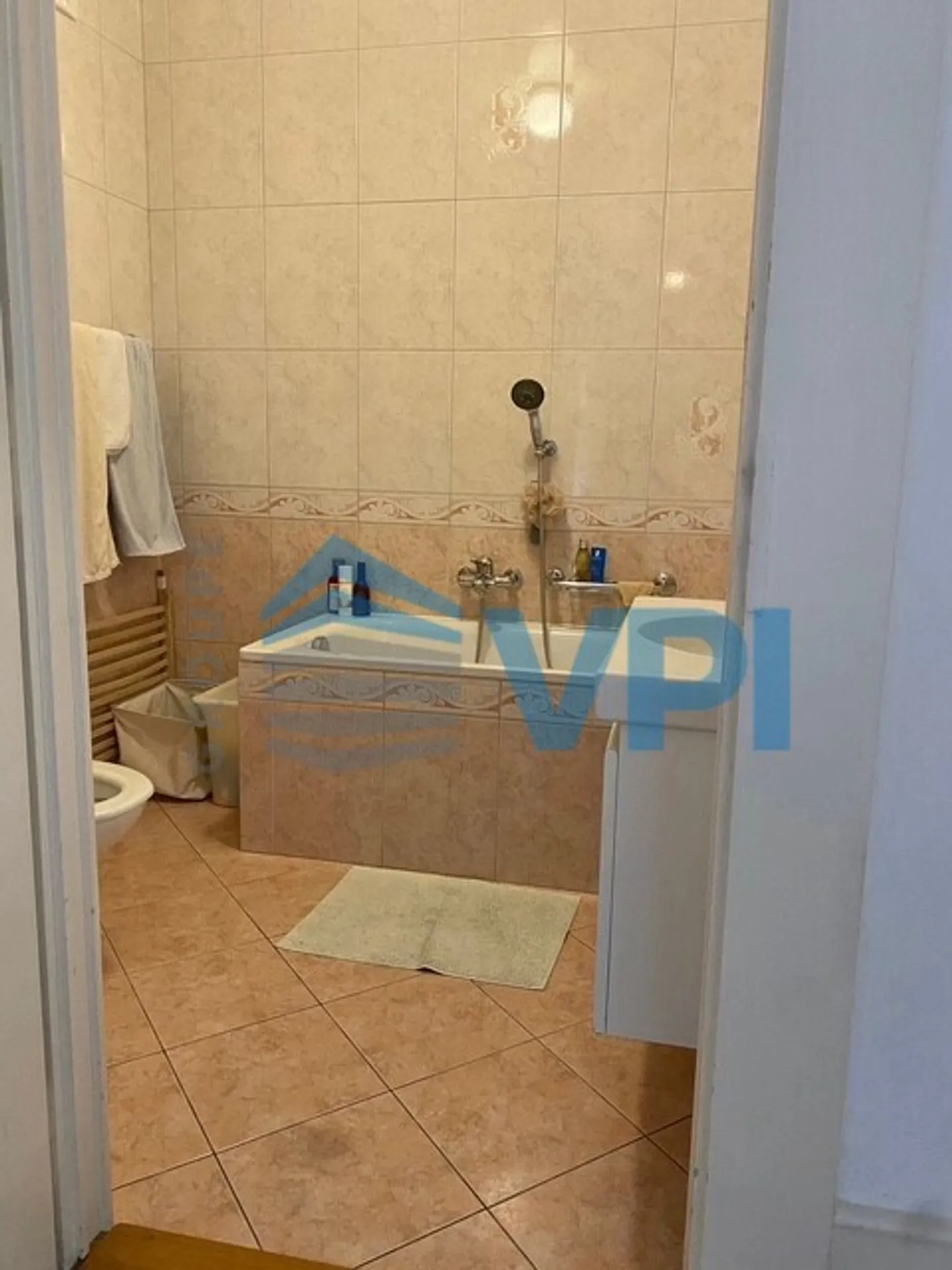 Schöne 4-Zimmer-Wohnung mit Blick auf den Jet d'Eau - Foto 9 von 10