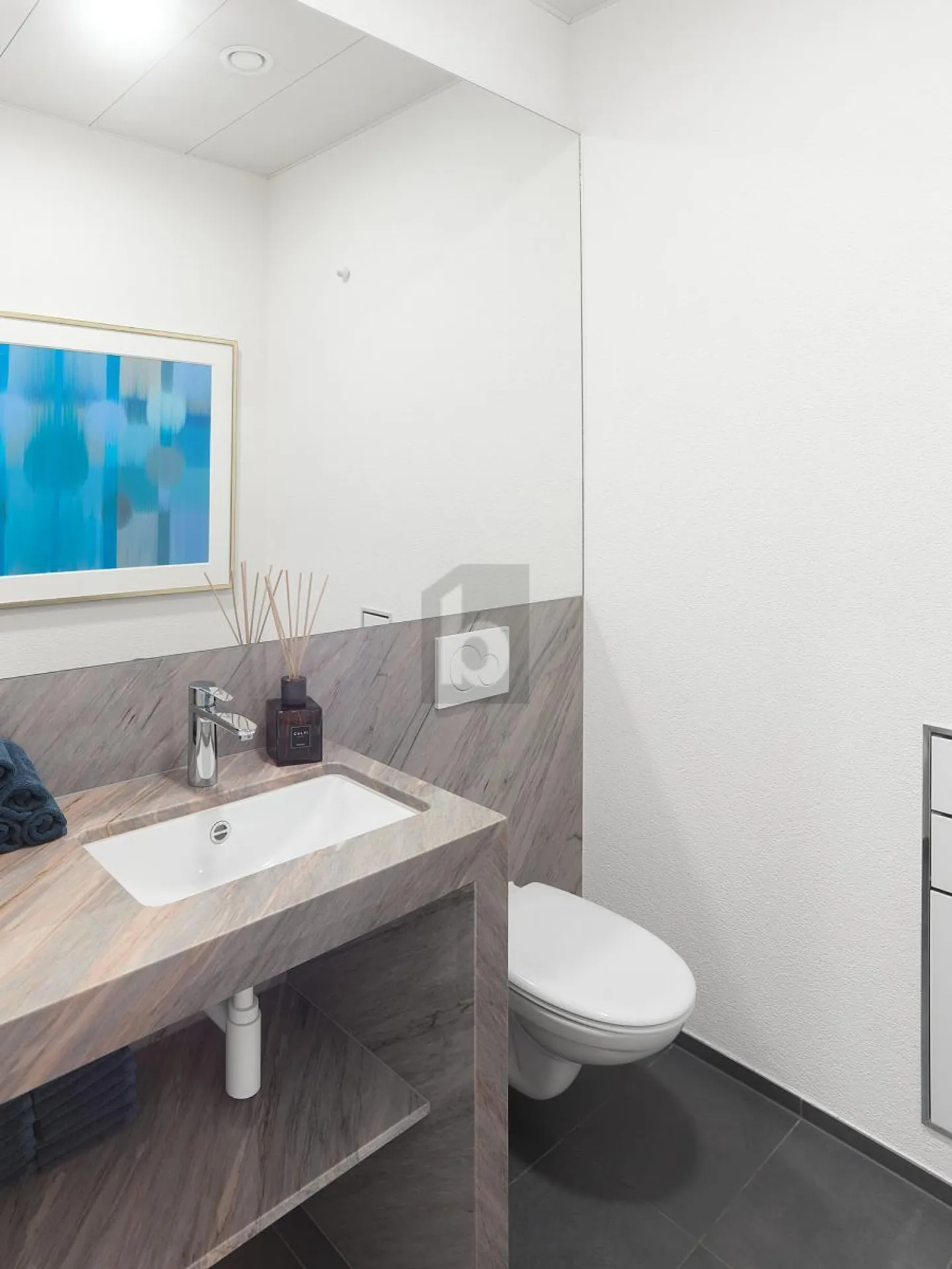 «TOP AUSGESTATTET MIT STIL, TECHNIK UND STUDIO» - Foto 5 von 6
