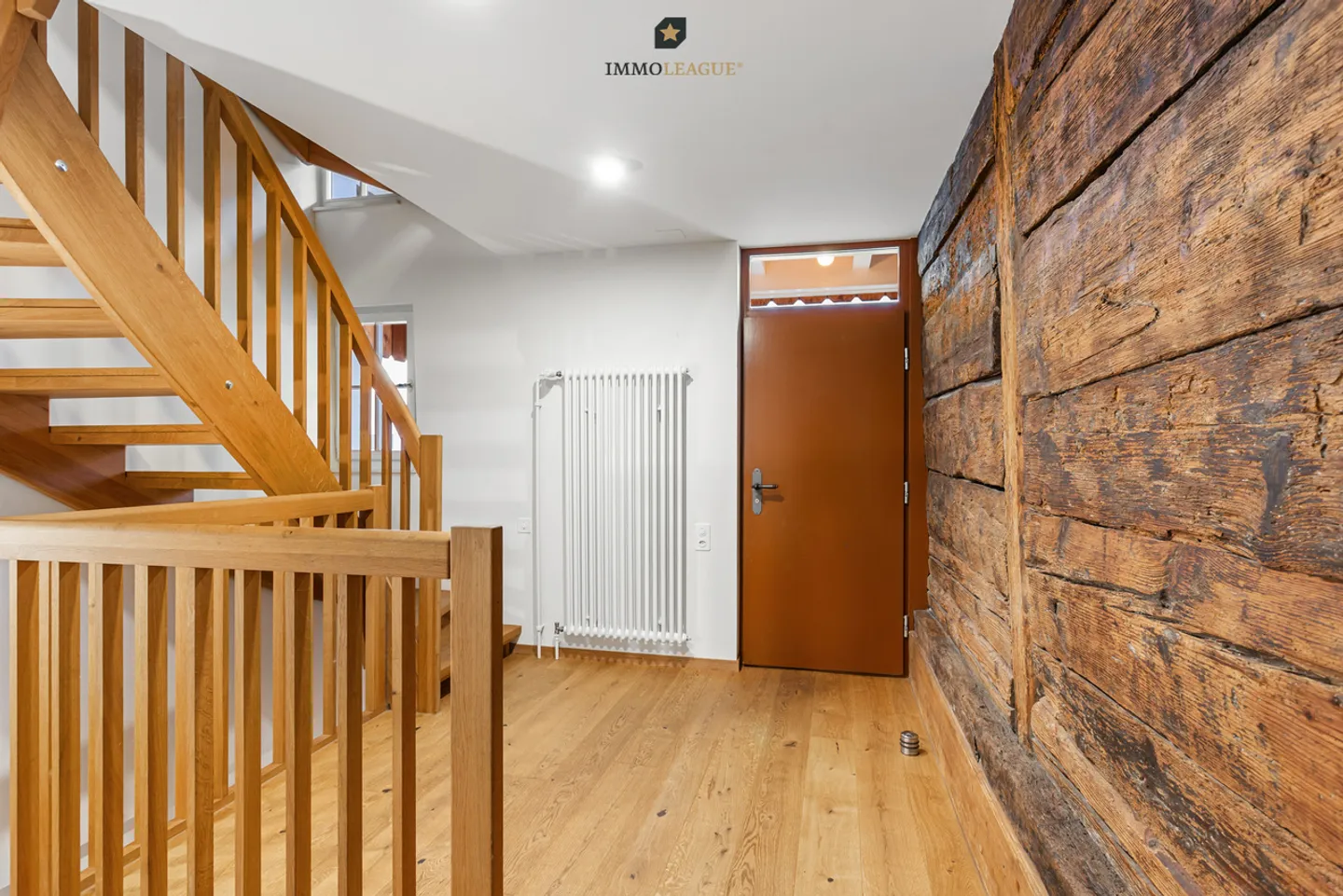 Row house for sale - Photo 5 of 13