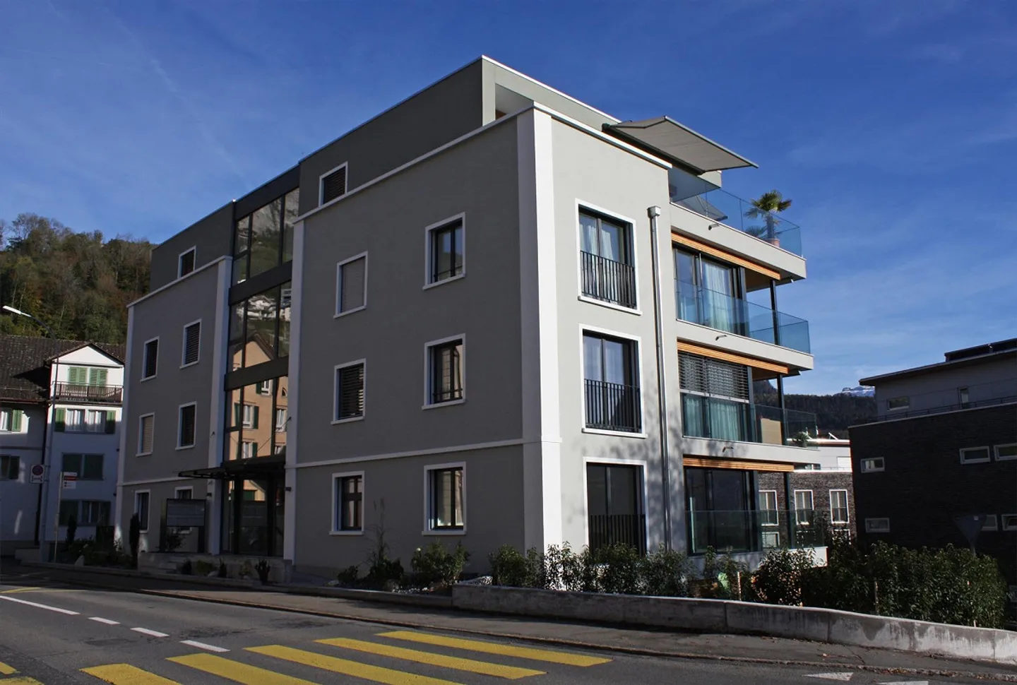 Exklusive 4.5 Zimmerwohnung - Foto 2 von 19