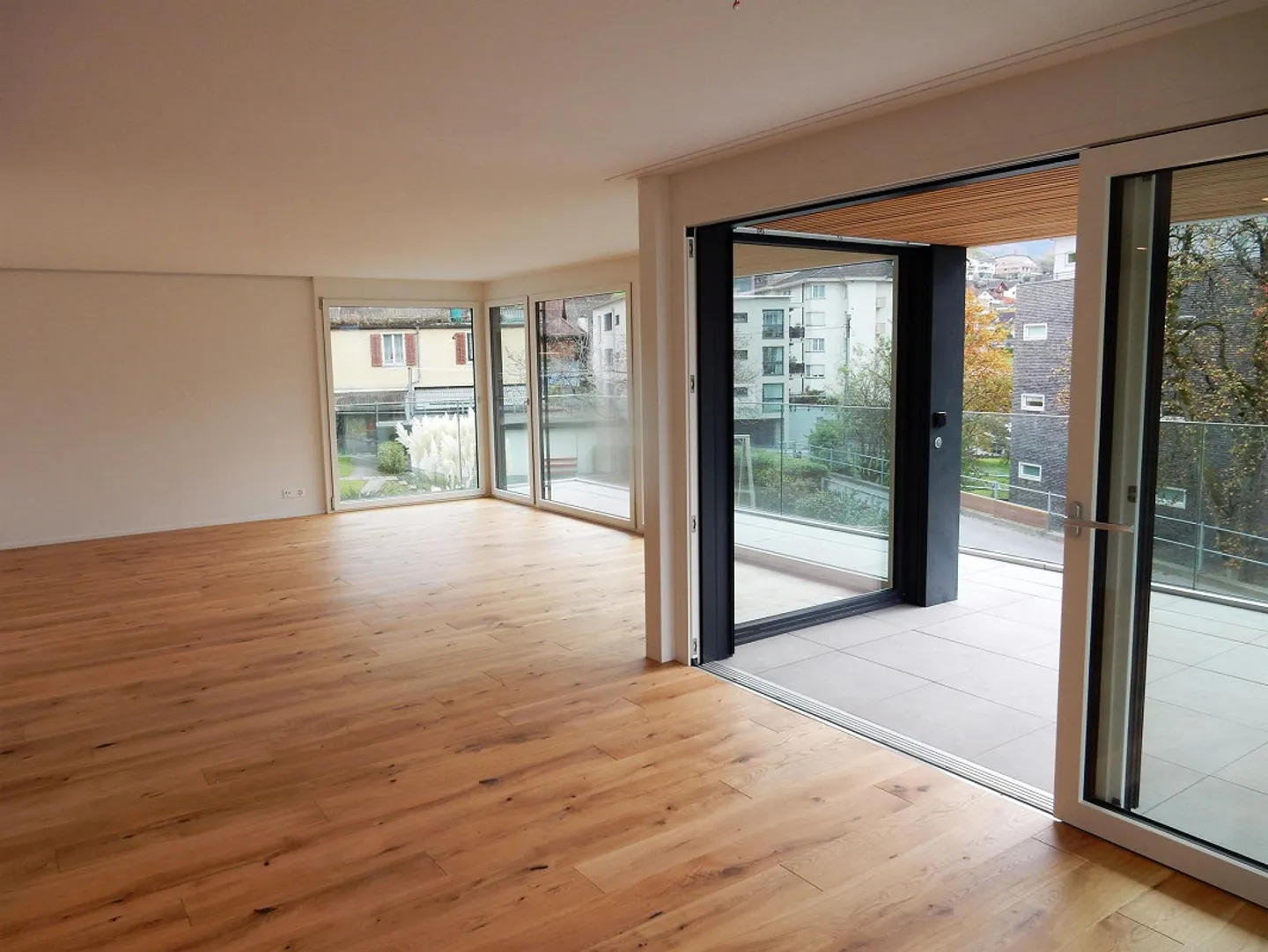 Exklusive 4.5 Zimmerwohnung - Foto 6 von 19