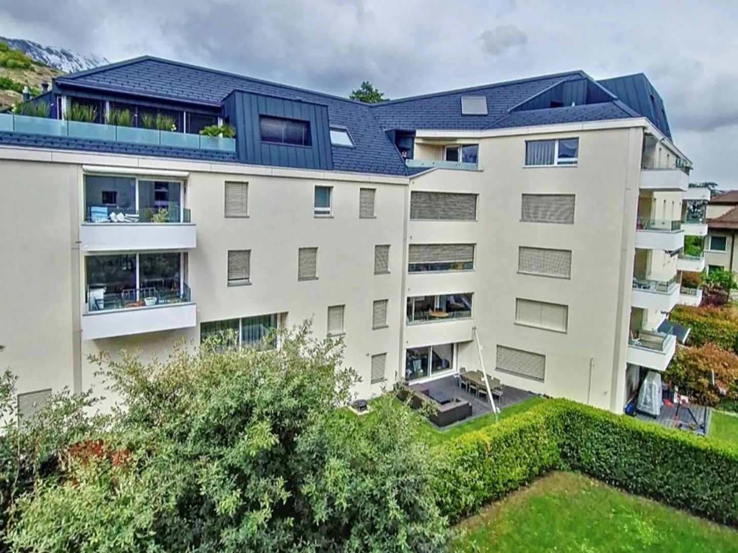 Charming Apartment in Sion - Photo 1 of 9