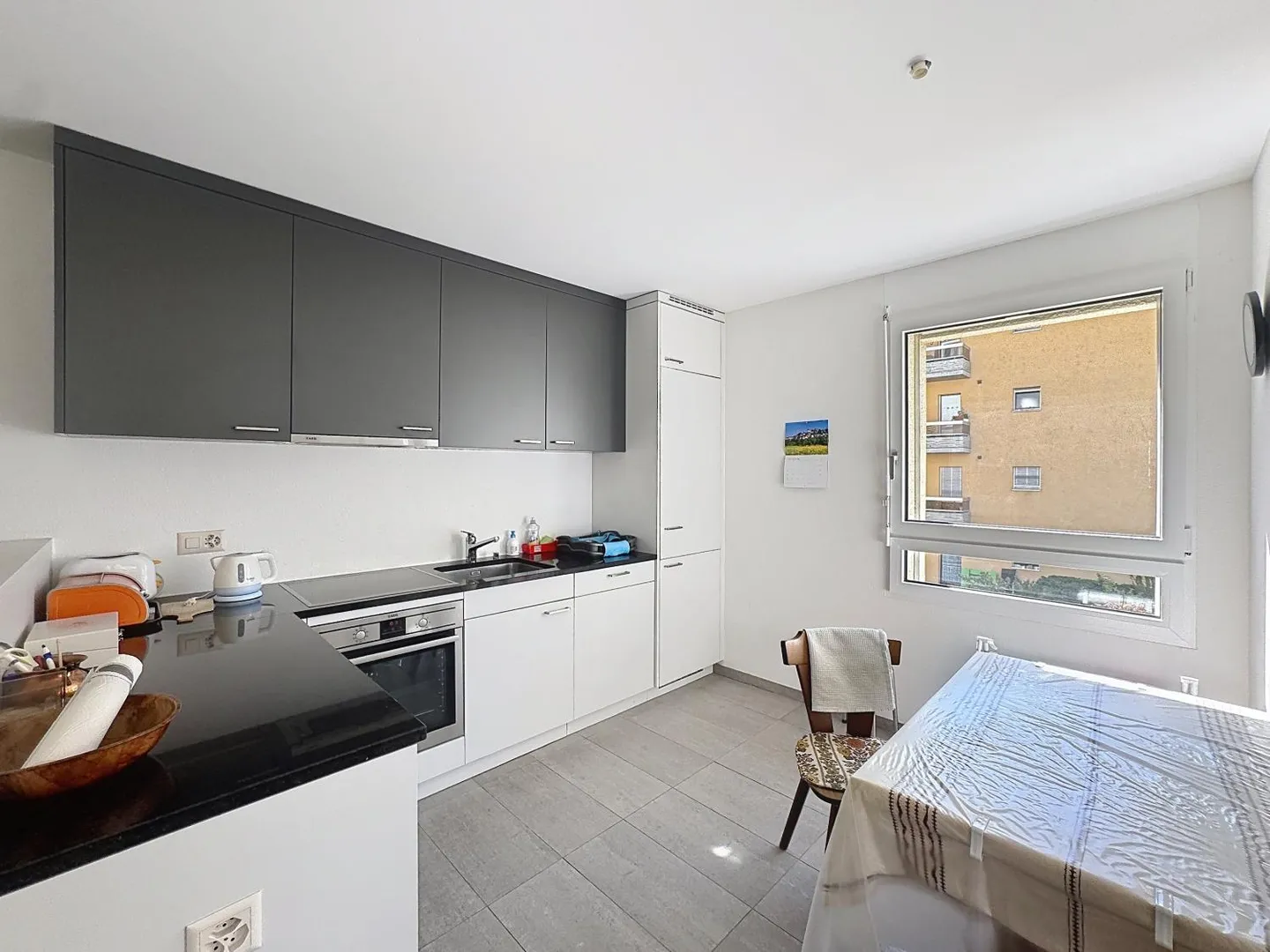 Charming Apartment in Sion - Photo 5 of 9